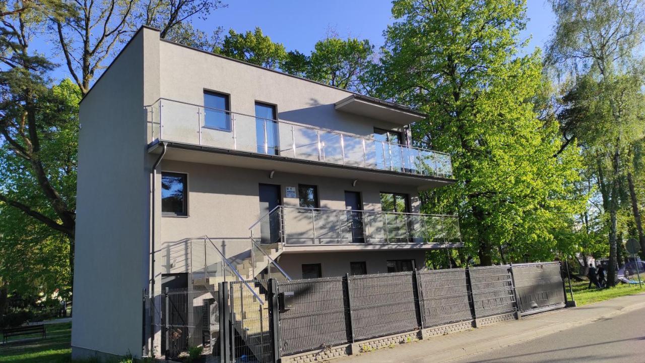 Domek W Parku Apartment Хел Екстериор снимка